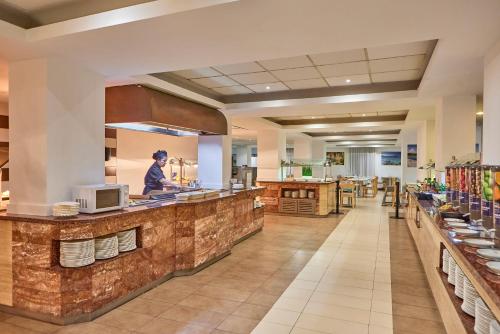 Đồ ăn và thức uống