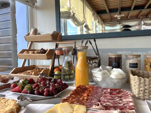 Đồ ăn và thức uống