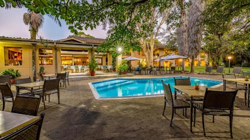 Ngoại cảnh khách sạn