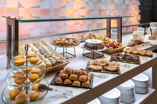 Đồ ăn và thức uống