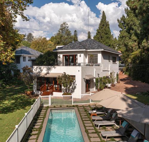 Ngoại cảnh khách sạn