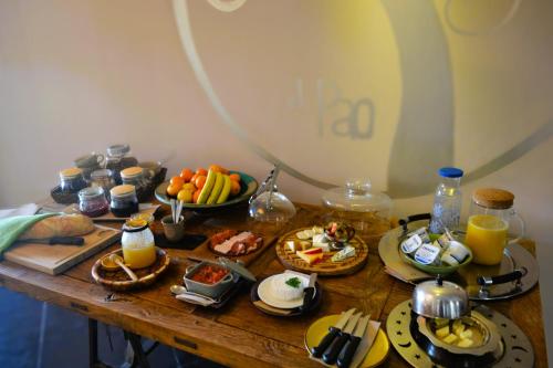 Đồ ăn và thức uống