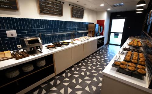 Đồ ăn và thức uống