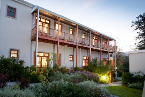 Ngoại cảnh khách sạn