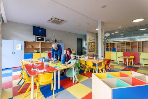 Khu vui chơi trẻ em