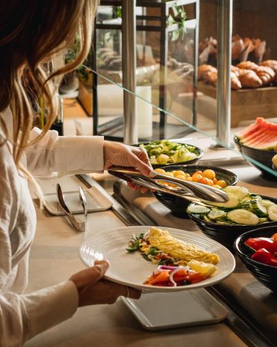 Đồ ăn và thức uống