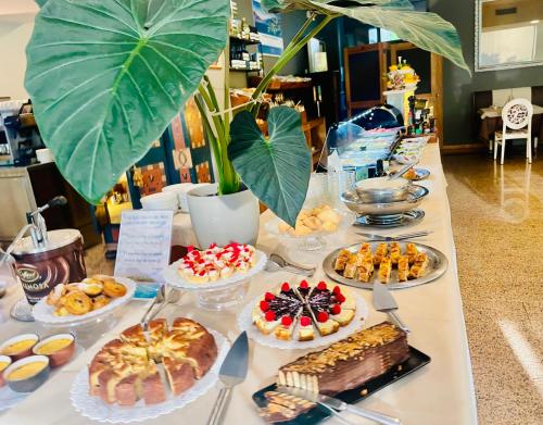 Đồ ăn và thức uống