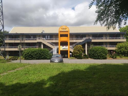 Ngoại cảnh khách sạn