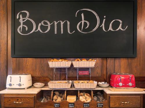 Đồ ăn và thức uống