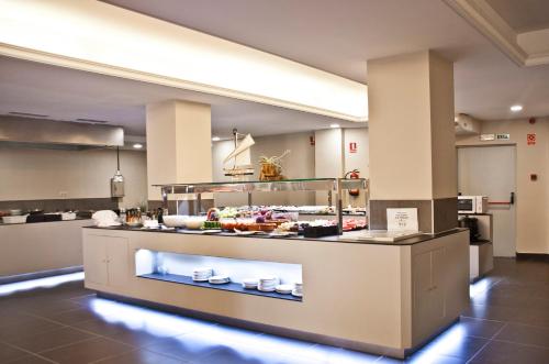 Đồ ăn và thức uống