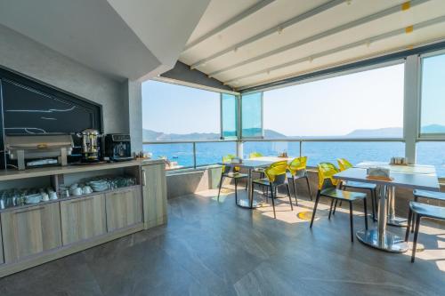 Đồ ăn và thức uống