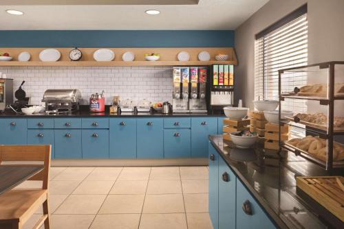 Đồ ăn và thức uống