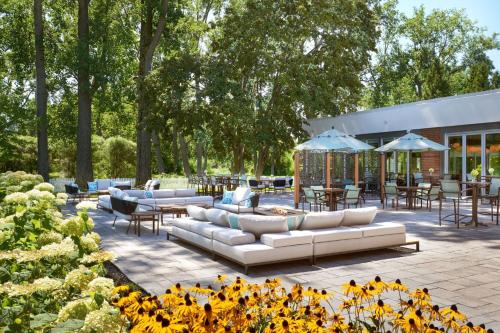 Ngoại cảnh khách sạn