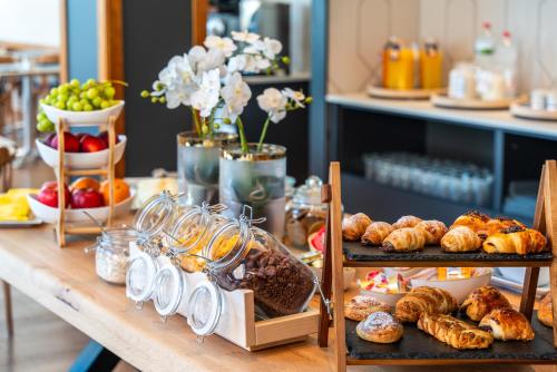 Đồ ăn và thức uống