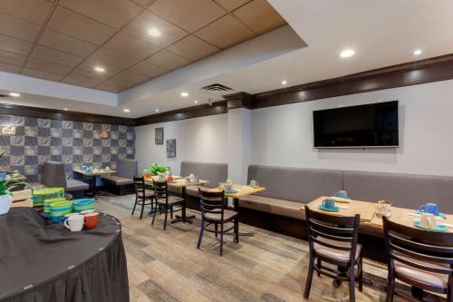 Đồ ăn và thức uống