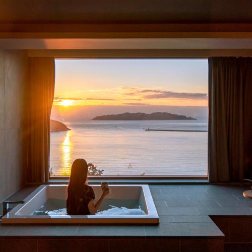 Khu vực xung quanh