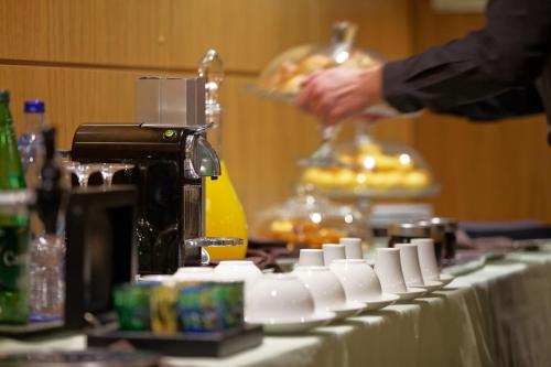 Đồ ăn và thức uống