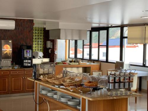 Đồ ăn và thức uống