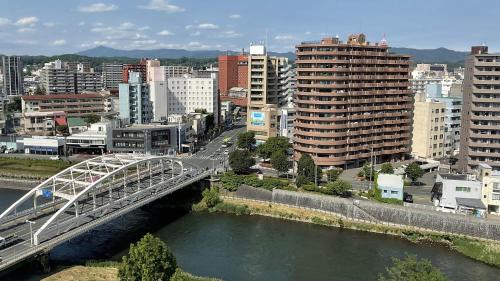 Nơi tham quan gần đây