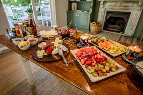 Đồ ăn và thức uống