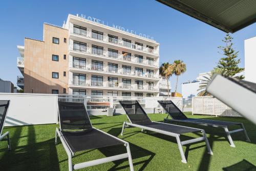 Ngoại cảnh khách sạn