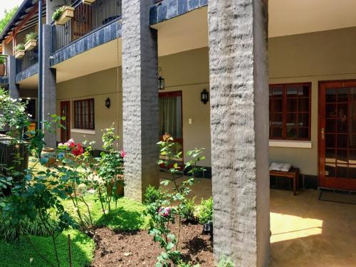 Ngoại cảnh khách sạn