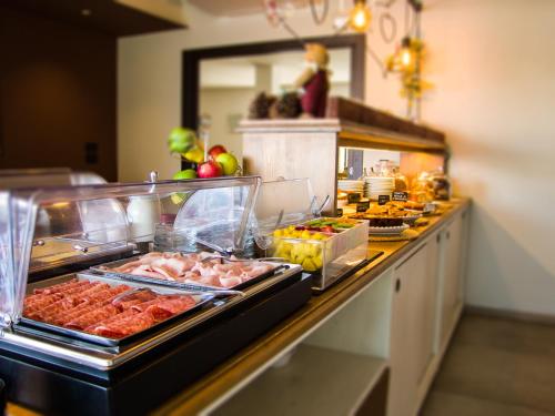 Đồ ăn và thức uống