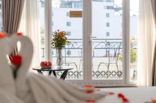 Ngoại cảnh khách sạn