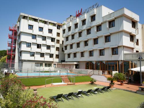 Ngoại cảnh khách sạn