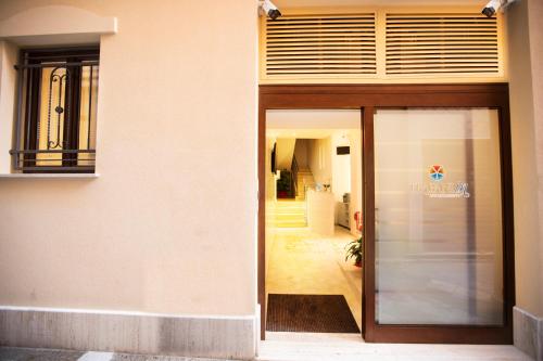 Ngoại cảnh khách sạn