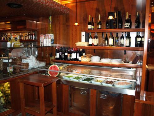 Đồ ăn và thức uống